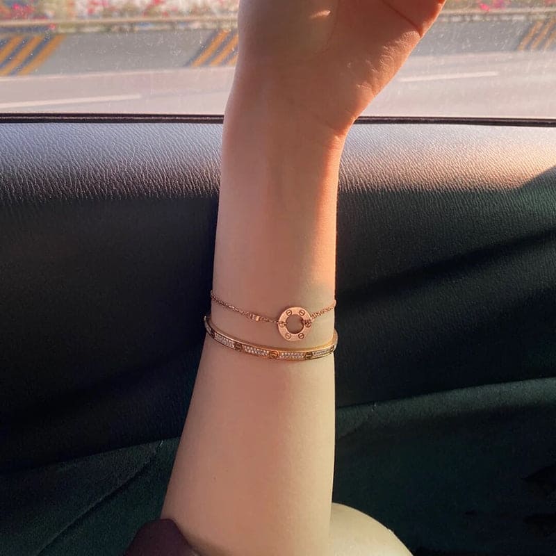 13329944364986557_a6b560bc-552a-4dee-a3ee-8ae68325deb6