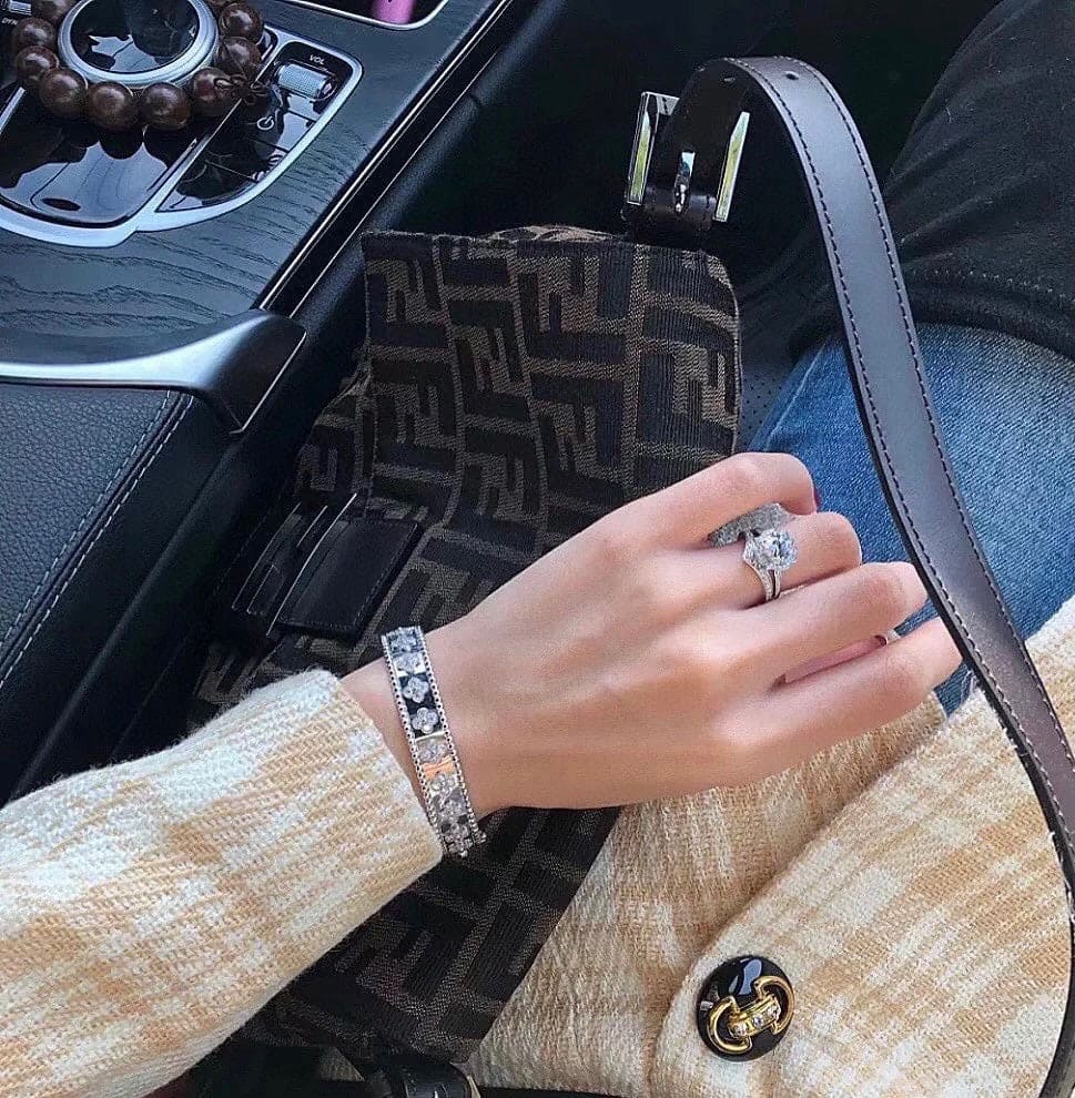 13335607850700176_e0575fe2-8a3b-4e3e-911e-da66e2525a90