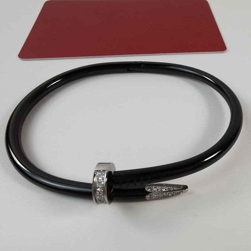 18KGoldJusteUnClouDiamondsBracelets_25dbff53-a553-4adf-b2f3-71ce3e8030d5