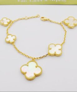 18K Van Cleef & Arpels Magic Alhambra Five Pearls Motifs Bracelet