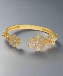 18K Frivole Seven Flowers Diamonds Bracelet