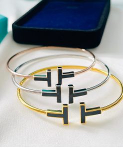 18K T Black Bracelet