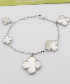 18K Van Cleef & Arpels Magic Alhambra Five Pearls Motifs Bracelet