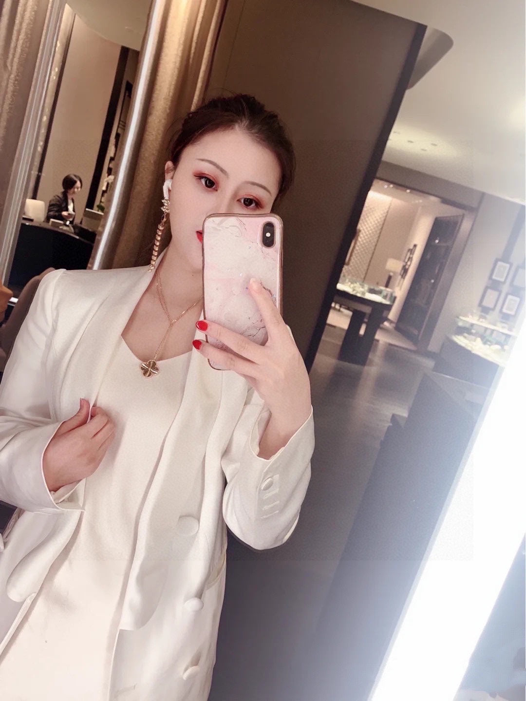 img_006_d9f41e51-0ee3-4d77-9a0a-864a5e0ad1f2