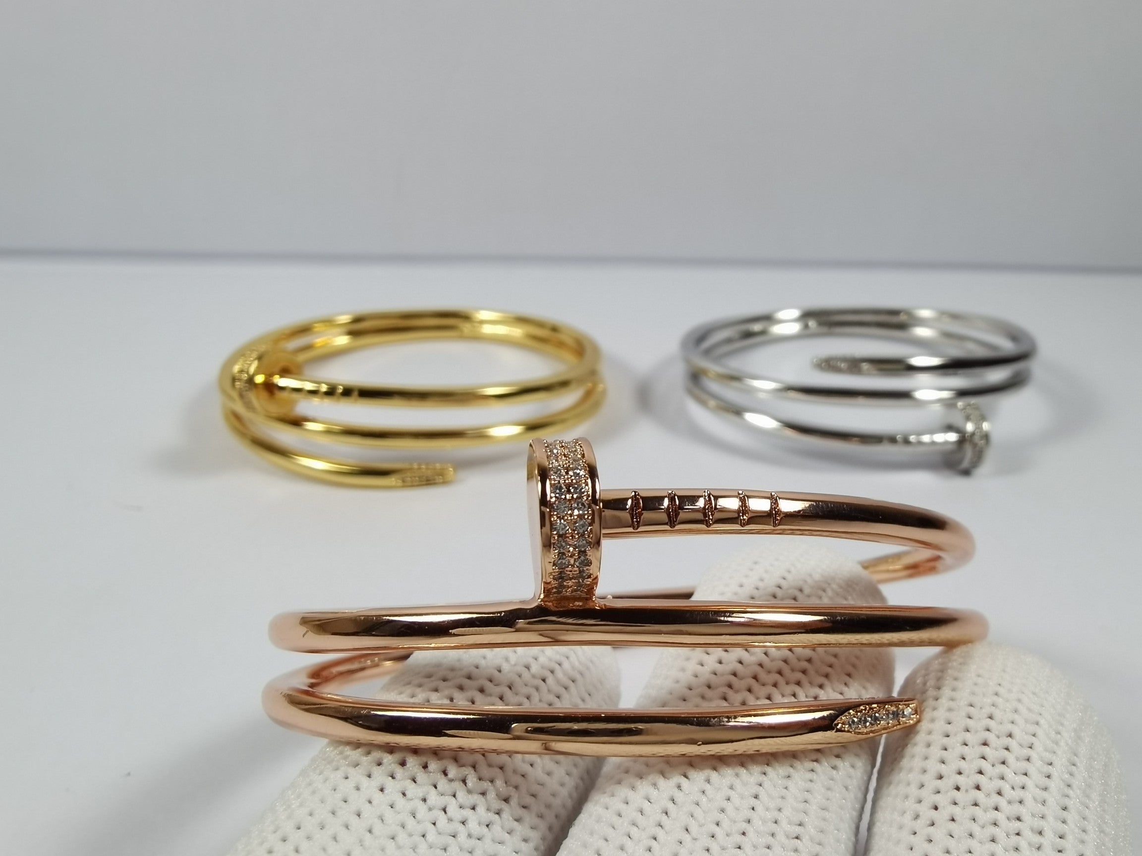 img_008_c20ea487-e82d-47b4-9d14-132b43a3341c